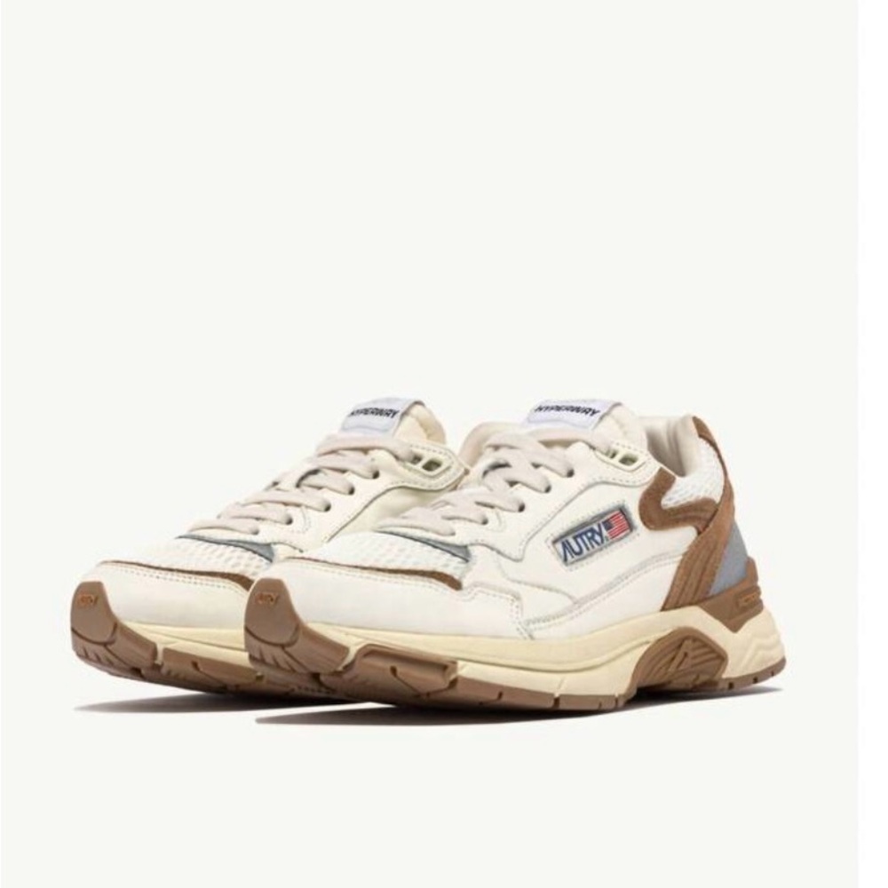 Autry Women's Stylish Cream and Brown Sneakers
